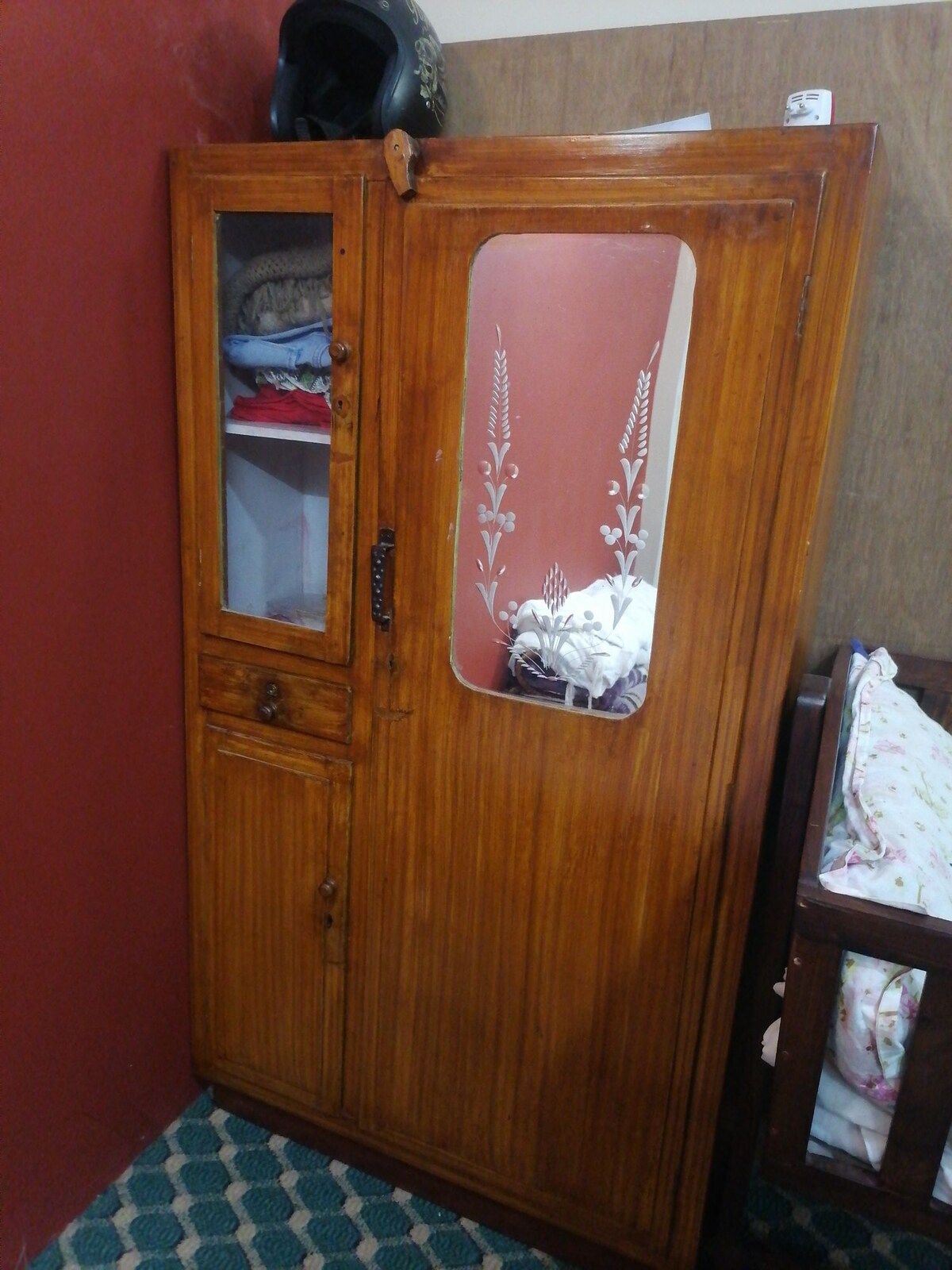 Exclusive 2 rooms with bathroom. — photo