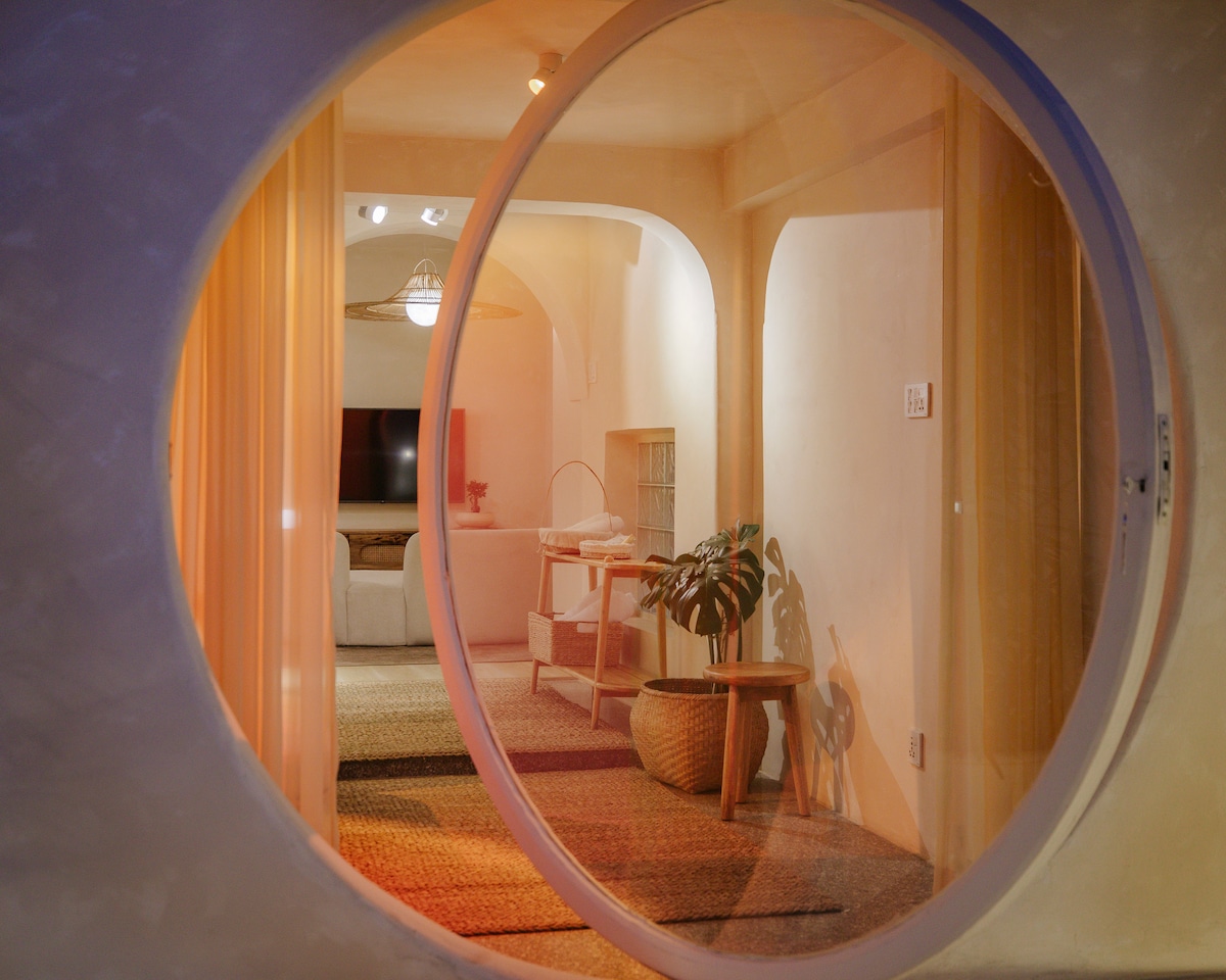 Japandi 1BHK · Terrace, Soaking Tub & Sky Shower — photo