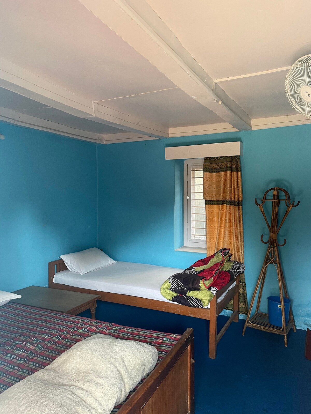 Peaceful 8-bedroom hotel with free parking