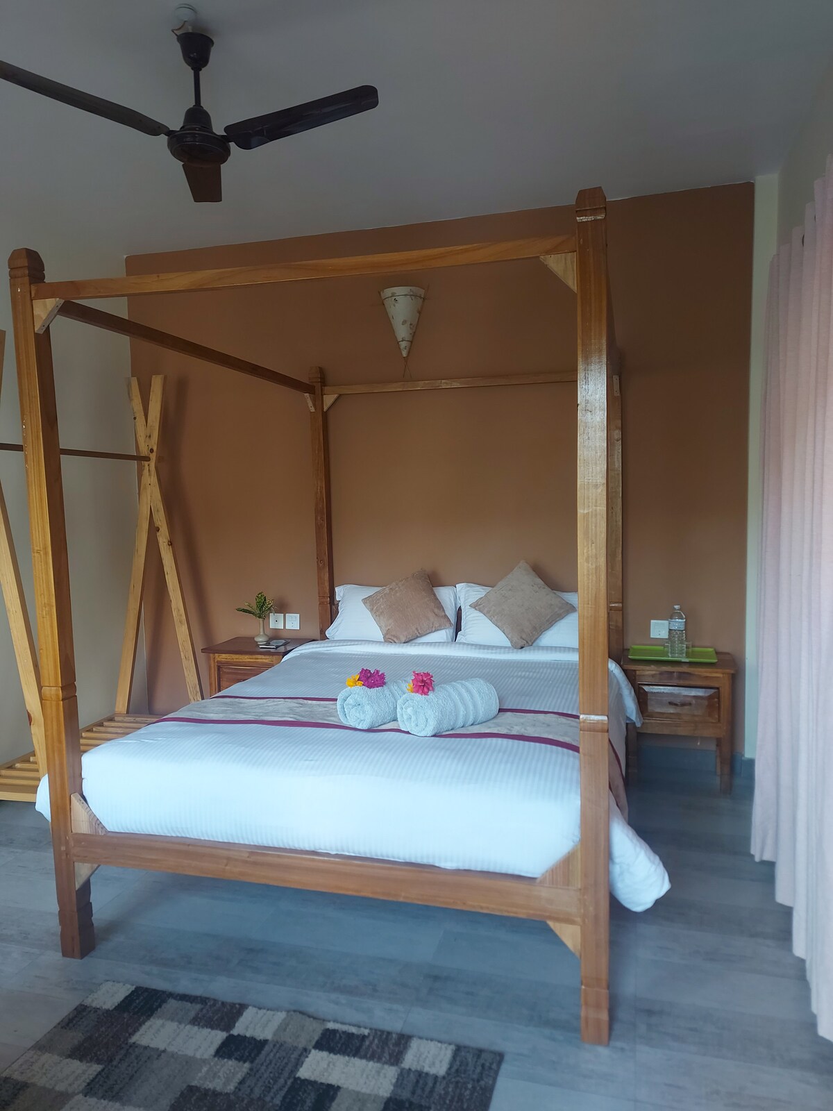 Annapurna III Superior Double Sunrise Village View — photo