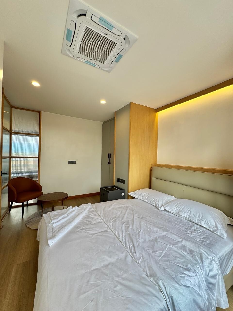 Divine Suites — photo