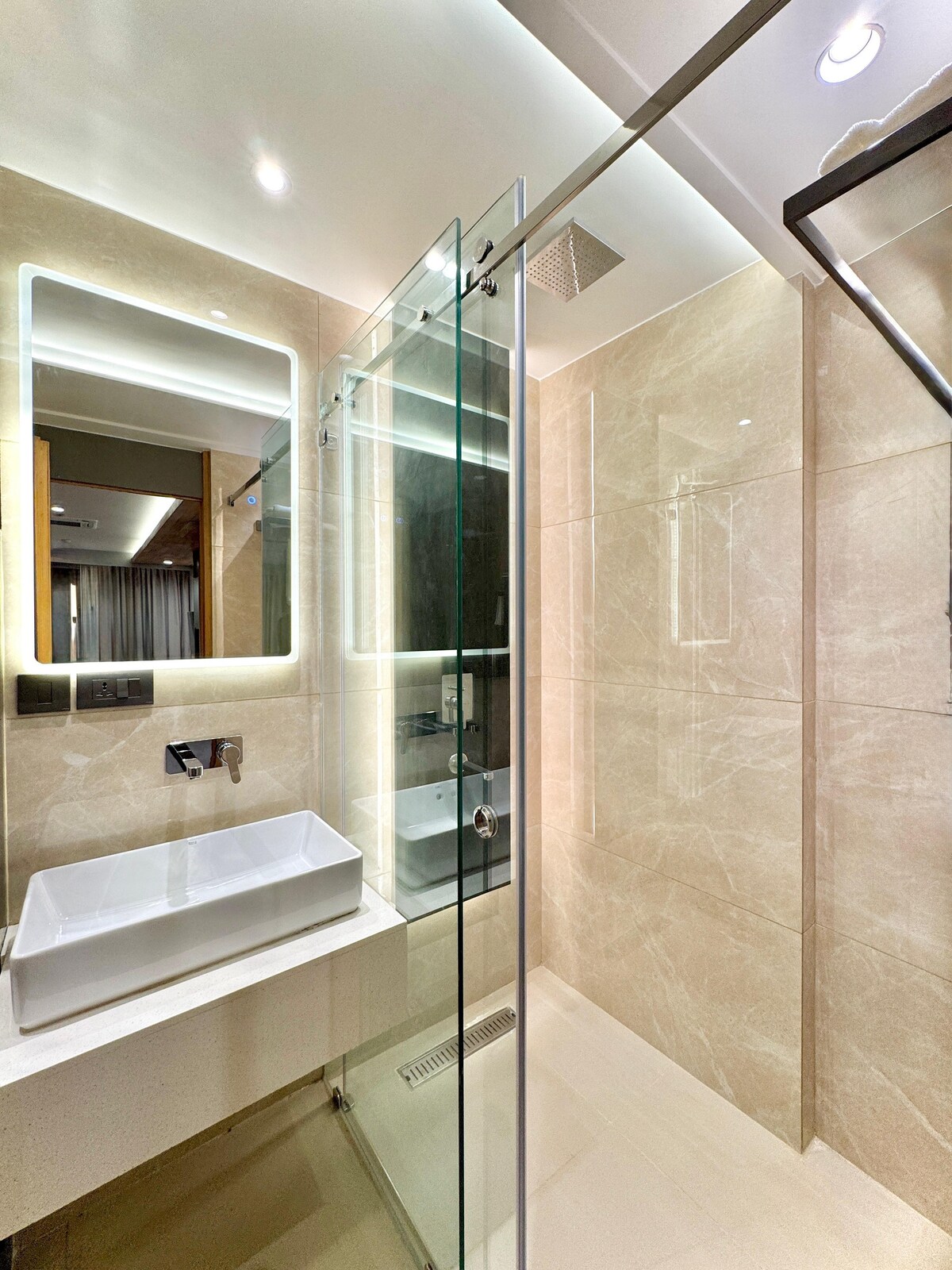 Divine Suites — photo