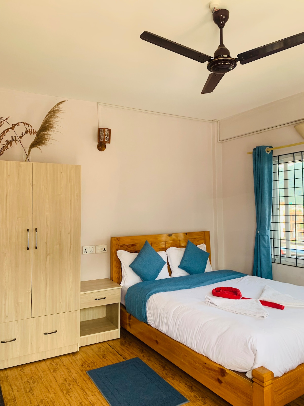 Mountain View - Studio Apartment