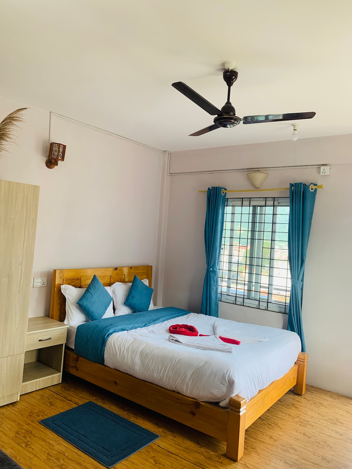 Mountain View - Studio Apartment — photo