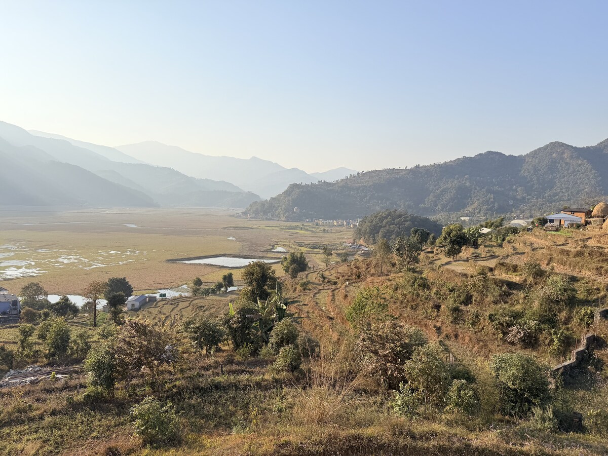 Panoramic Lakeview Studio | Kitchen, Bath attached — photo
