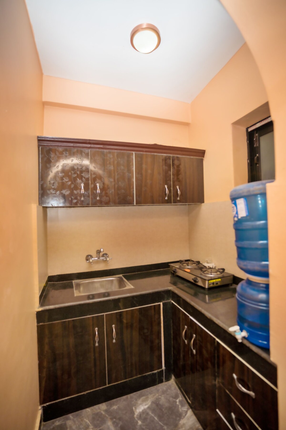 Hotel Tourist Inn and Apartment — photo