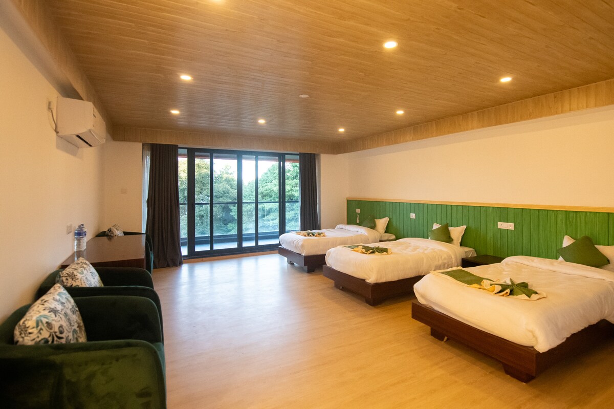 Deluxe rooms with epic himalayan Views — photo