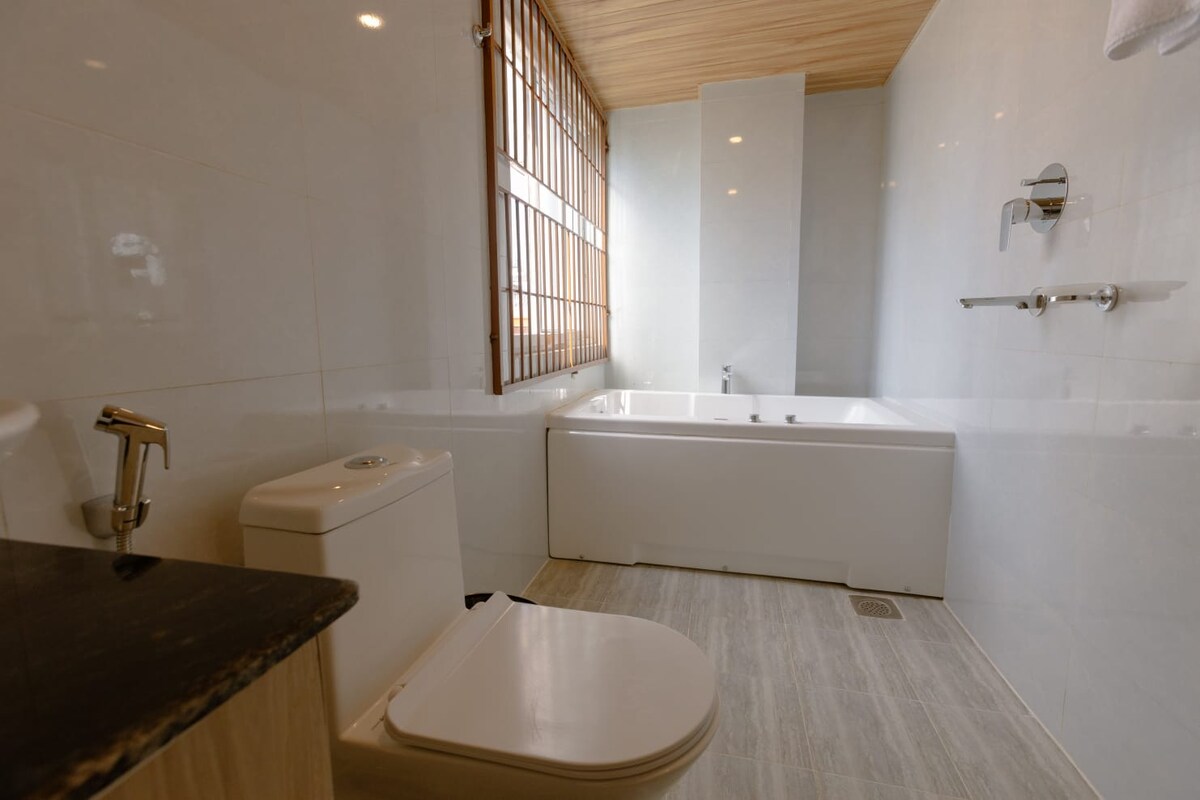 Studio Apartment- I — photo