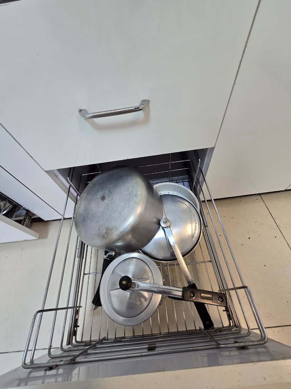 Cozy Balcony Room With Shared Kitchen — photo