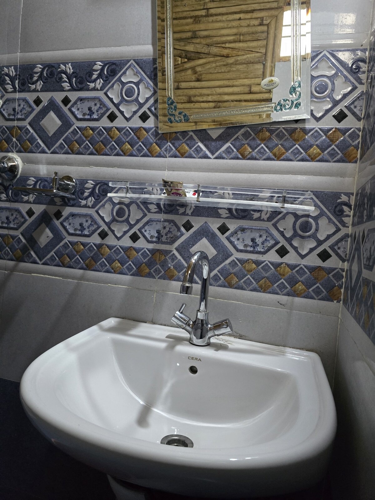 Deluxe Twin Suit — photo