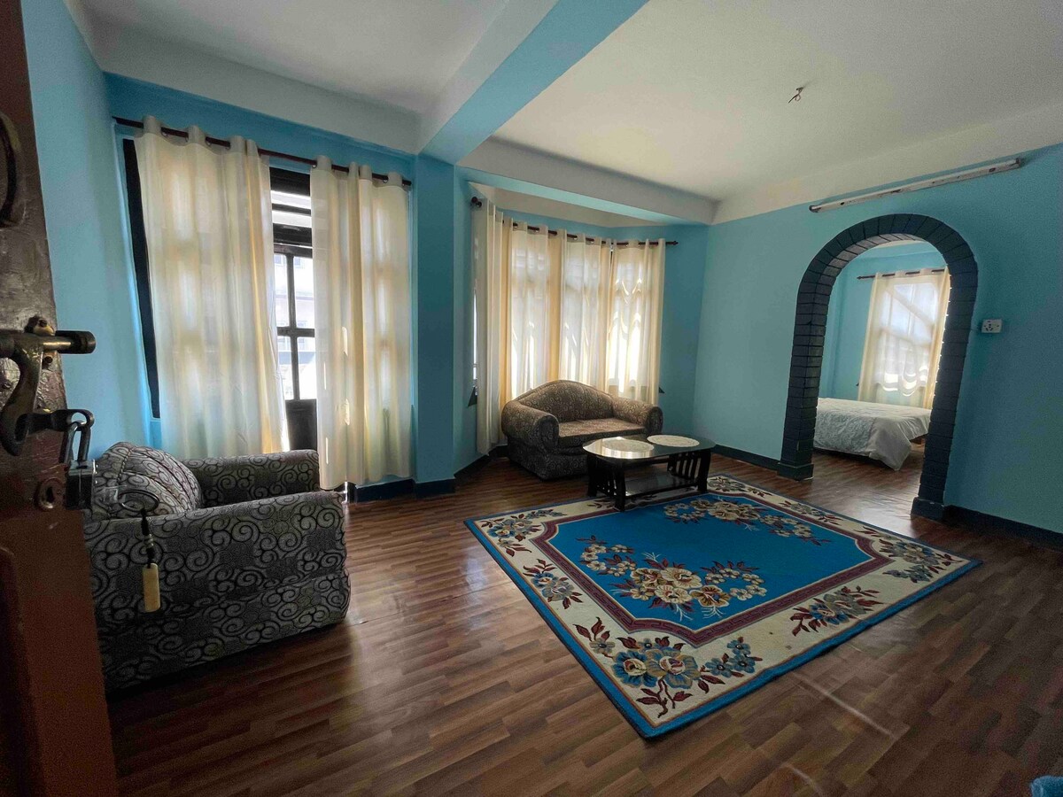 Private studio a minute walk from Boudha Stupa. — photo