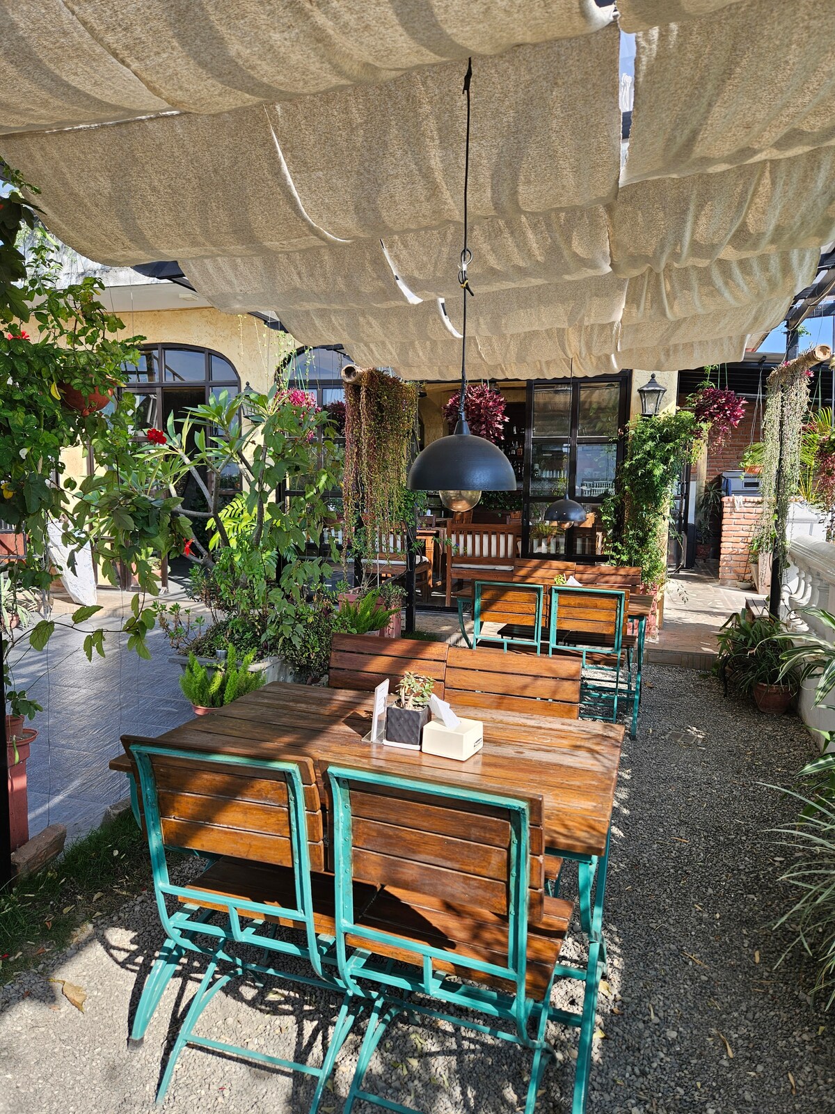 Centrally Located Apartment! — photo