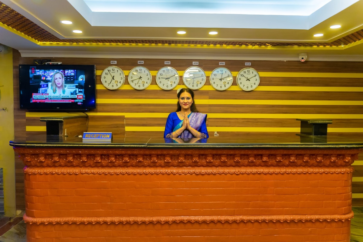 Grand Yak Boutique Hotel — photo