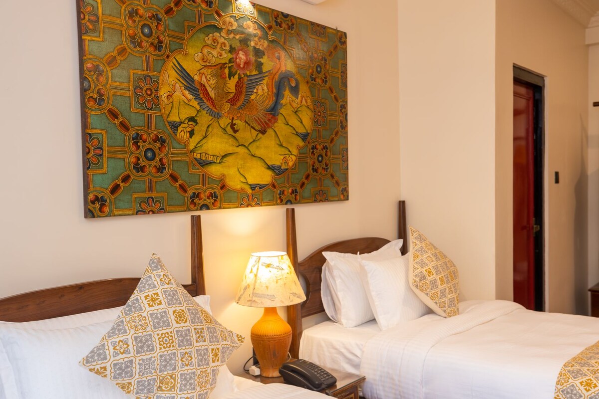 SUPER HOST | Balcony Twin/Double Bed & Breakfast! — photo