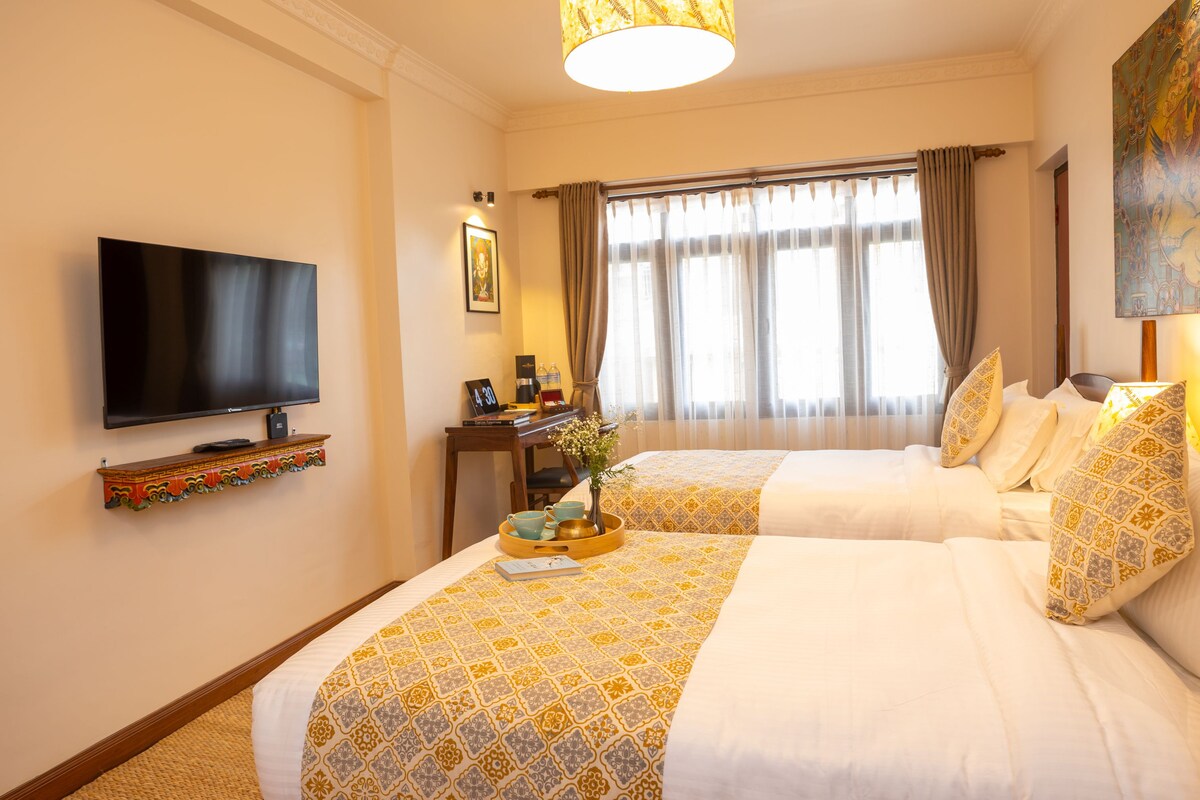 SUPER HOST | Balcony Twin/Double Bed & Breakfast! — photo