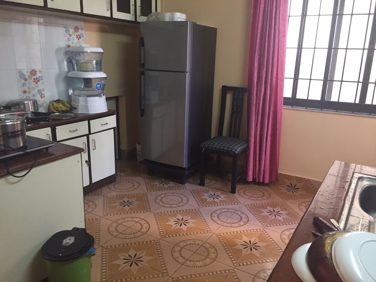 Anuj’s House, minutes to airport and city. — photo