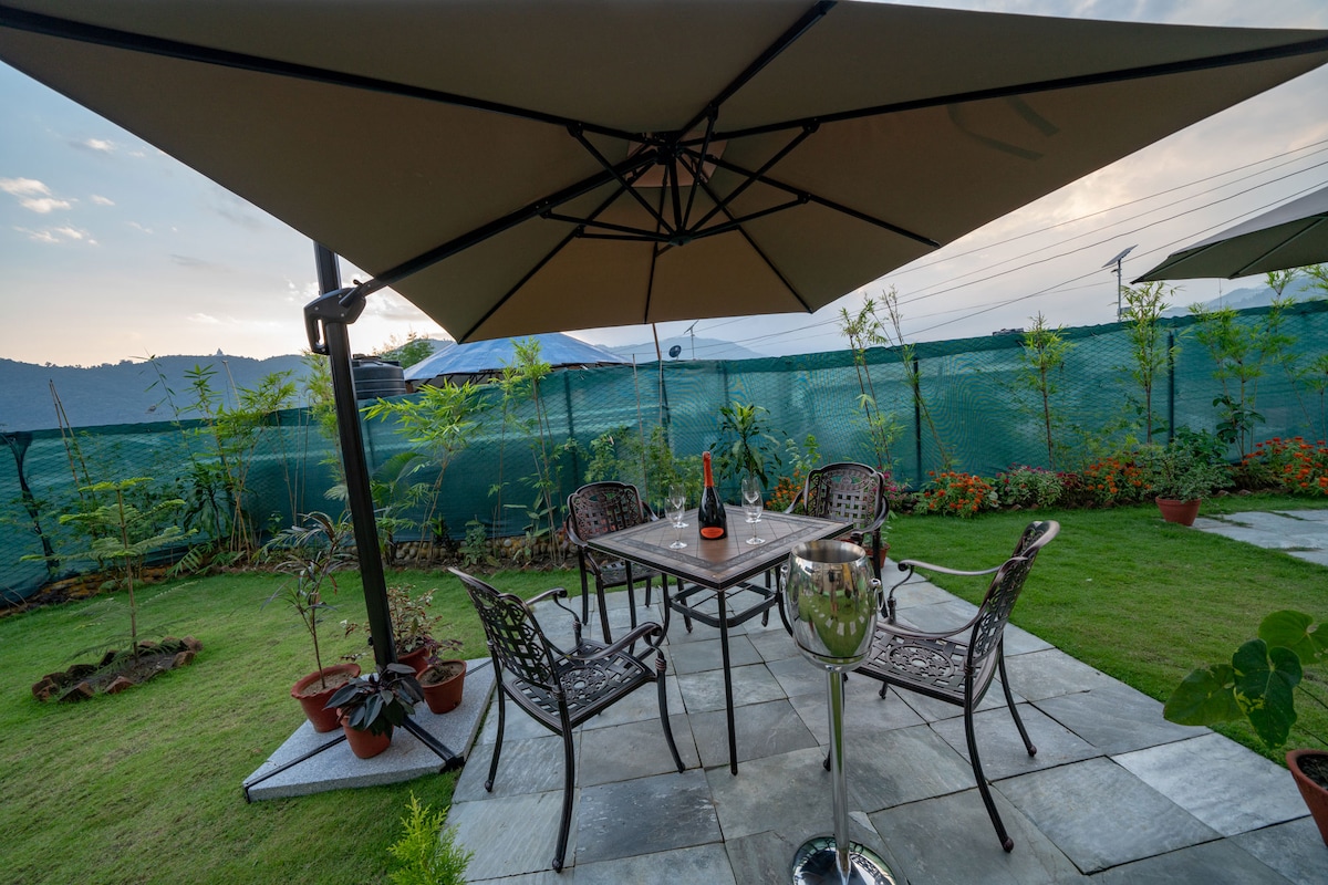 Osteria Famiglia Double Bed Room