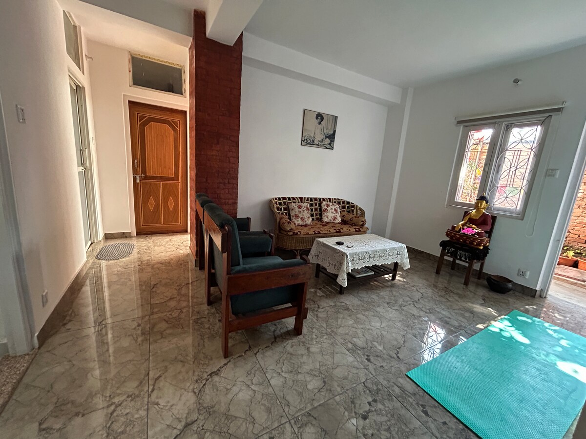 2BHK Yoga Apartment Near Airport & Pashupatinath — photo