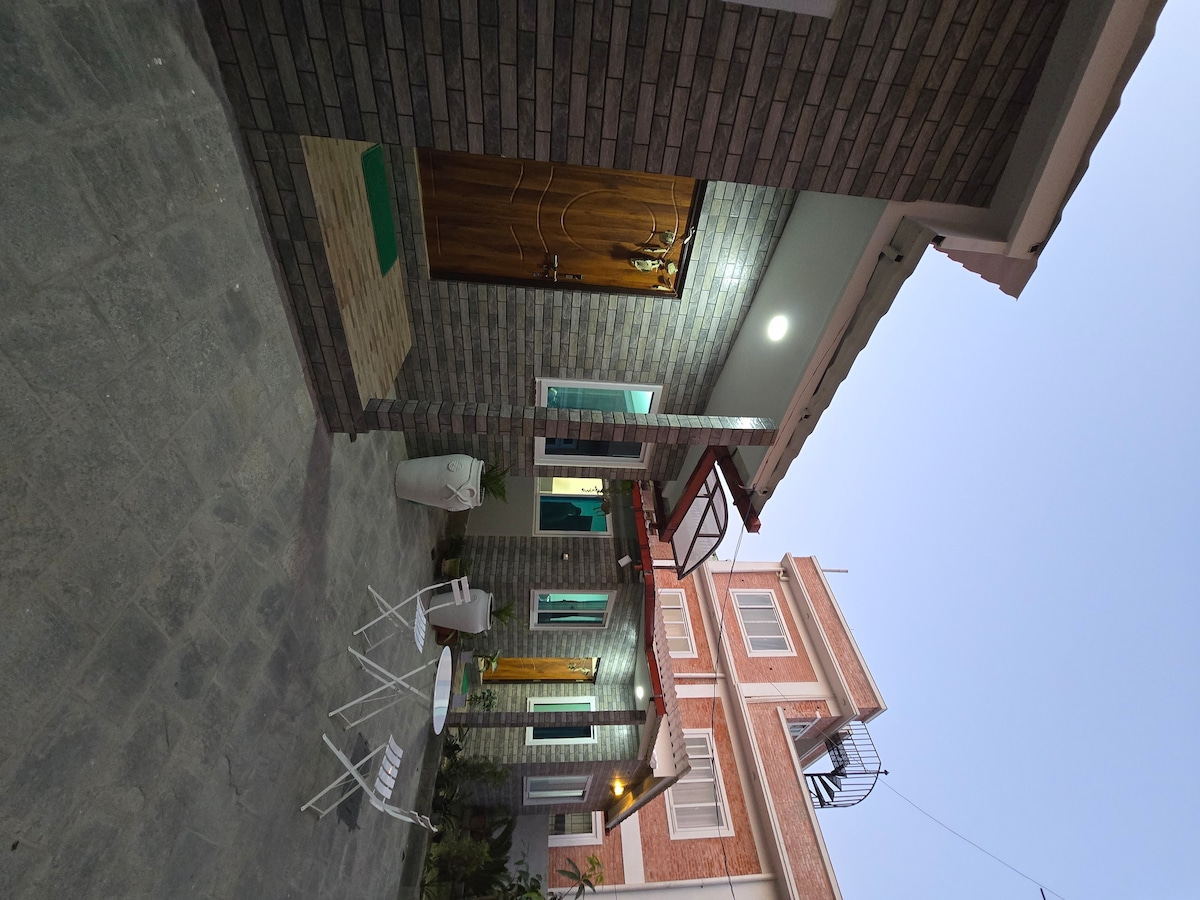 Private 2BR Ensuite with kitchen [UnitII] — photo