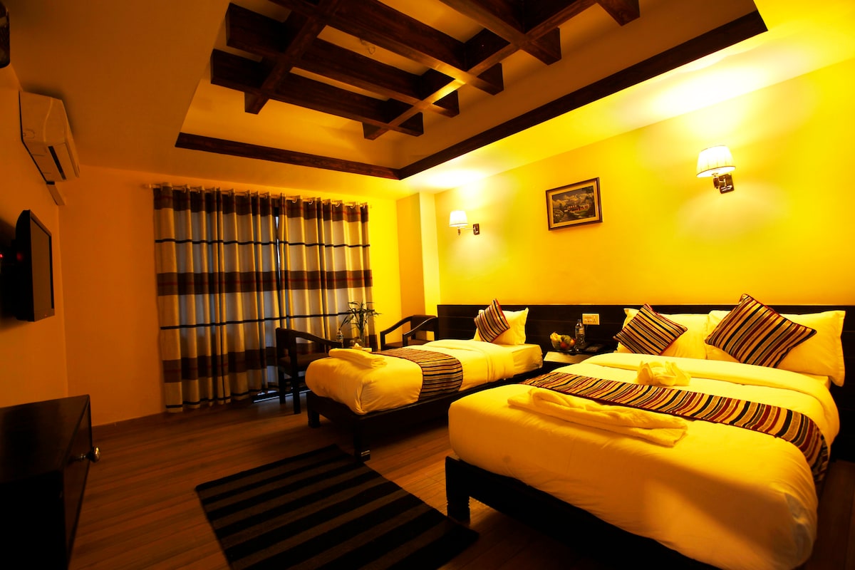 Deluxe room at hotel sublime