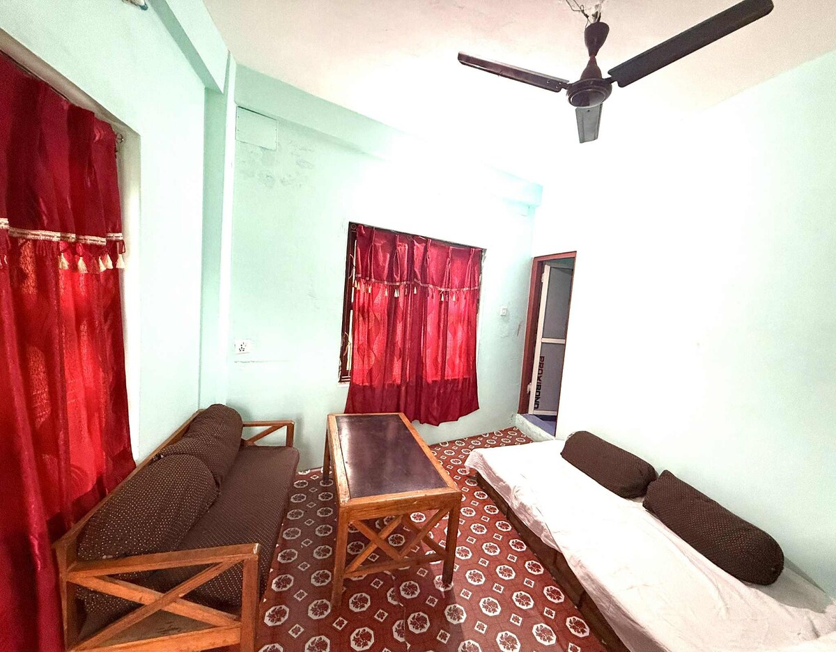 House Peace Dream. Comfortable room with view. — photo