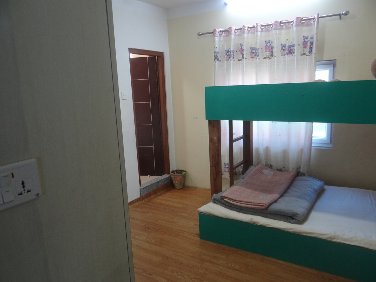 Gurung's - Homestay Dahachok — photo