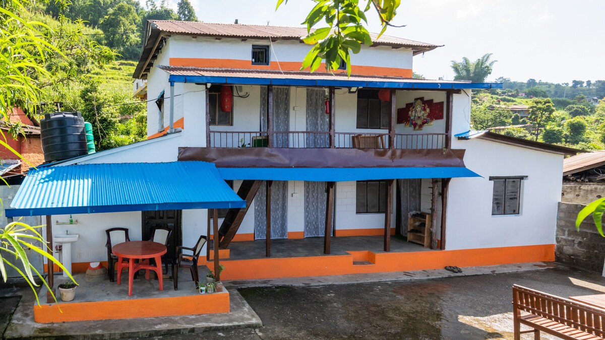 Tapas Stays, Traditional Nepali Home w/ Lake View — photo