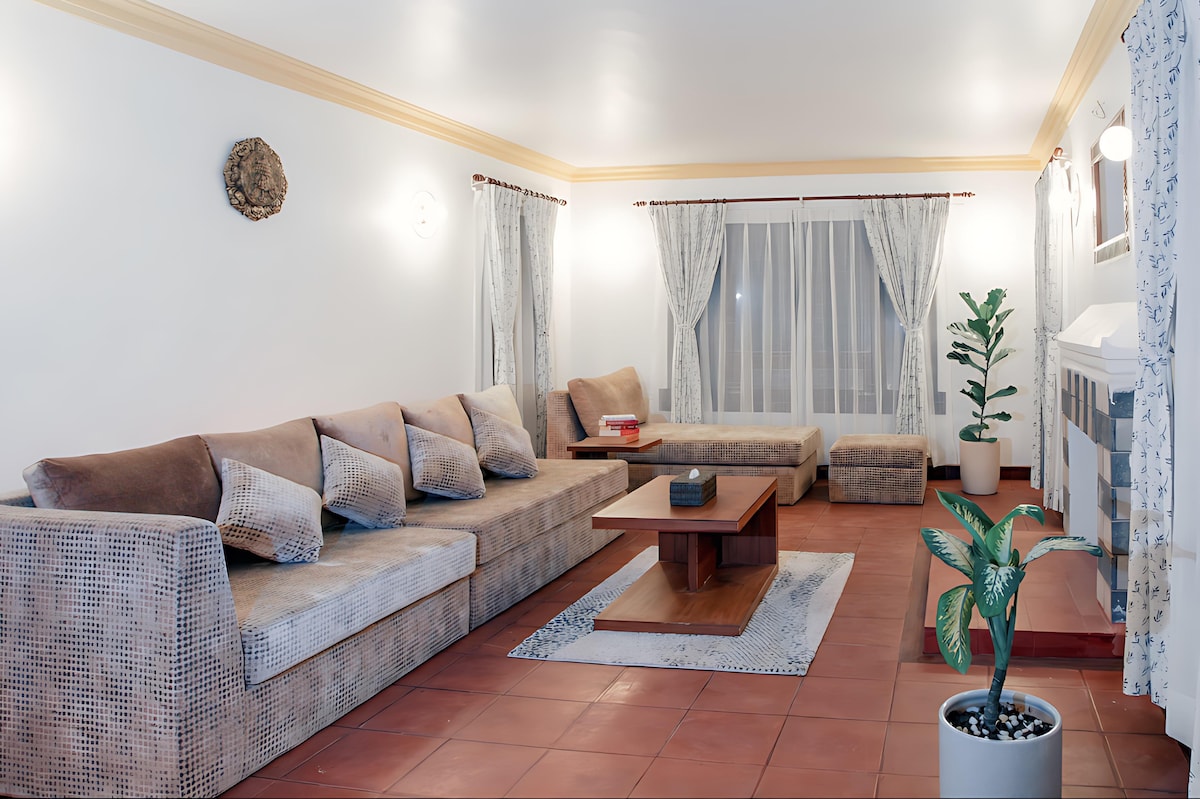 Comfortable 2BHK Home | Quiet Stay Close to Patan