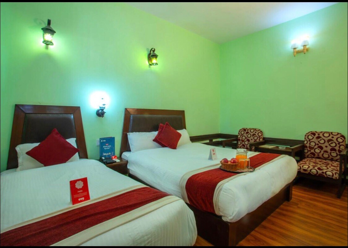 Society of Friends — photo