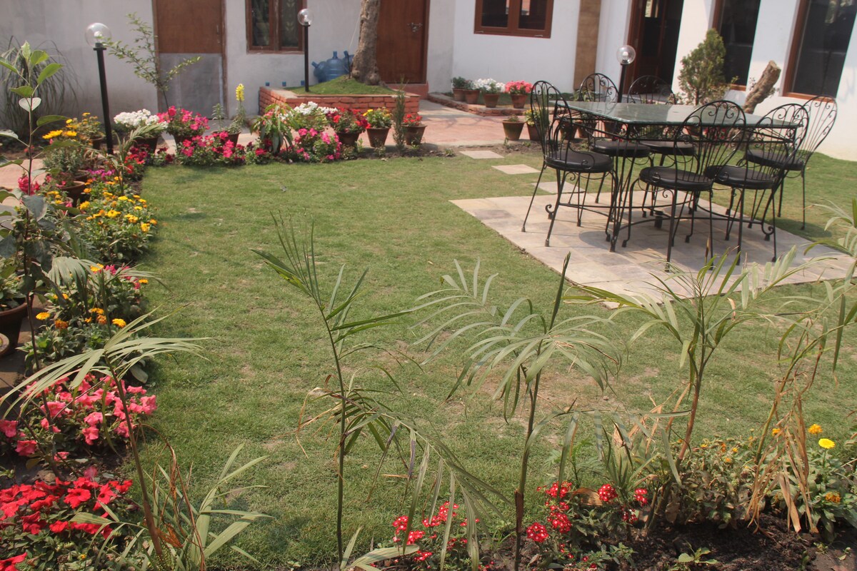 Deluxe Couple Room — photo