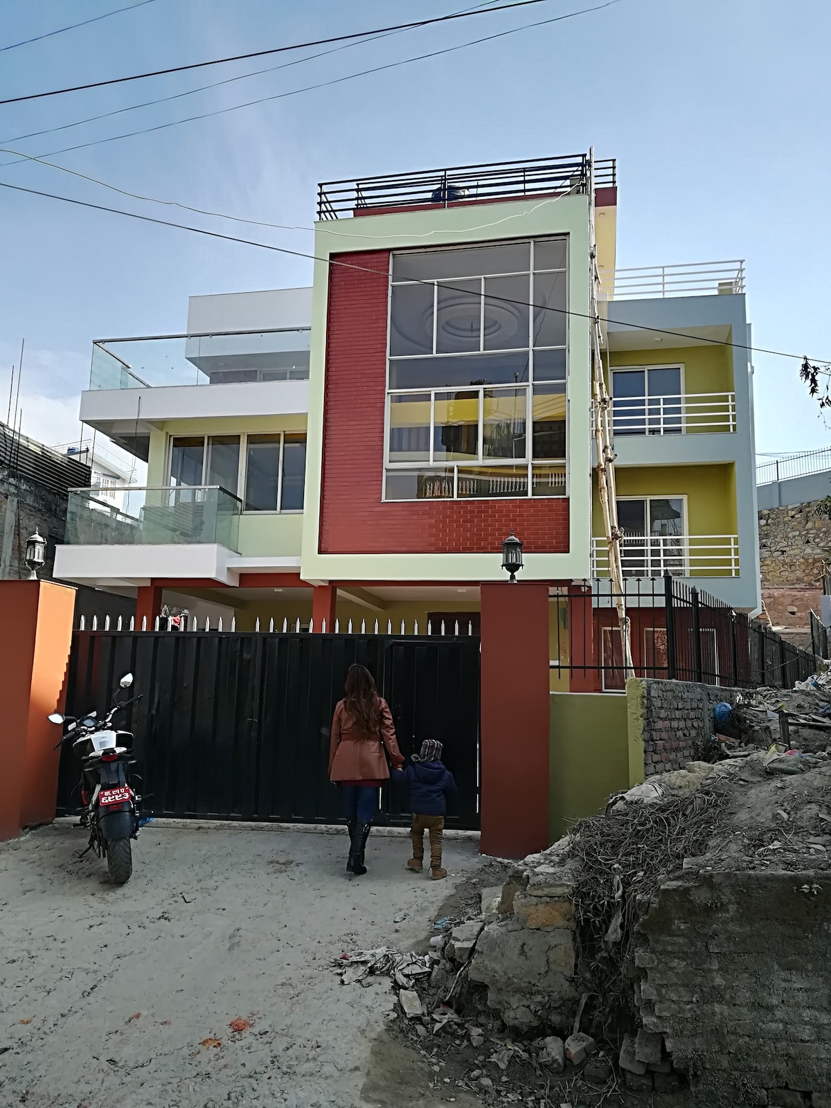 Home away from home (work or leisure)