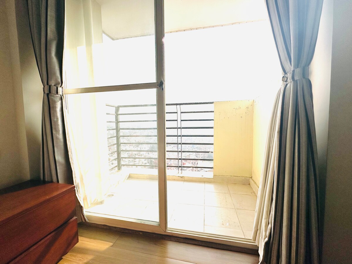 Modern 14th Floor, 2BR, 2Bath. — photo