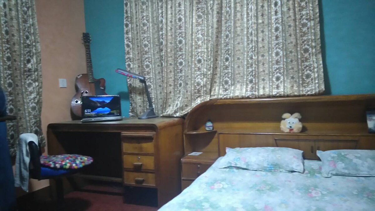 Kathmandu Home (Single Room, Kitchen and Bathroom) — photo