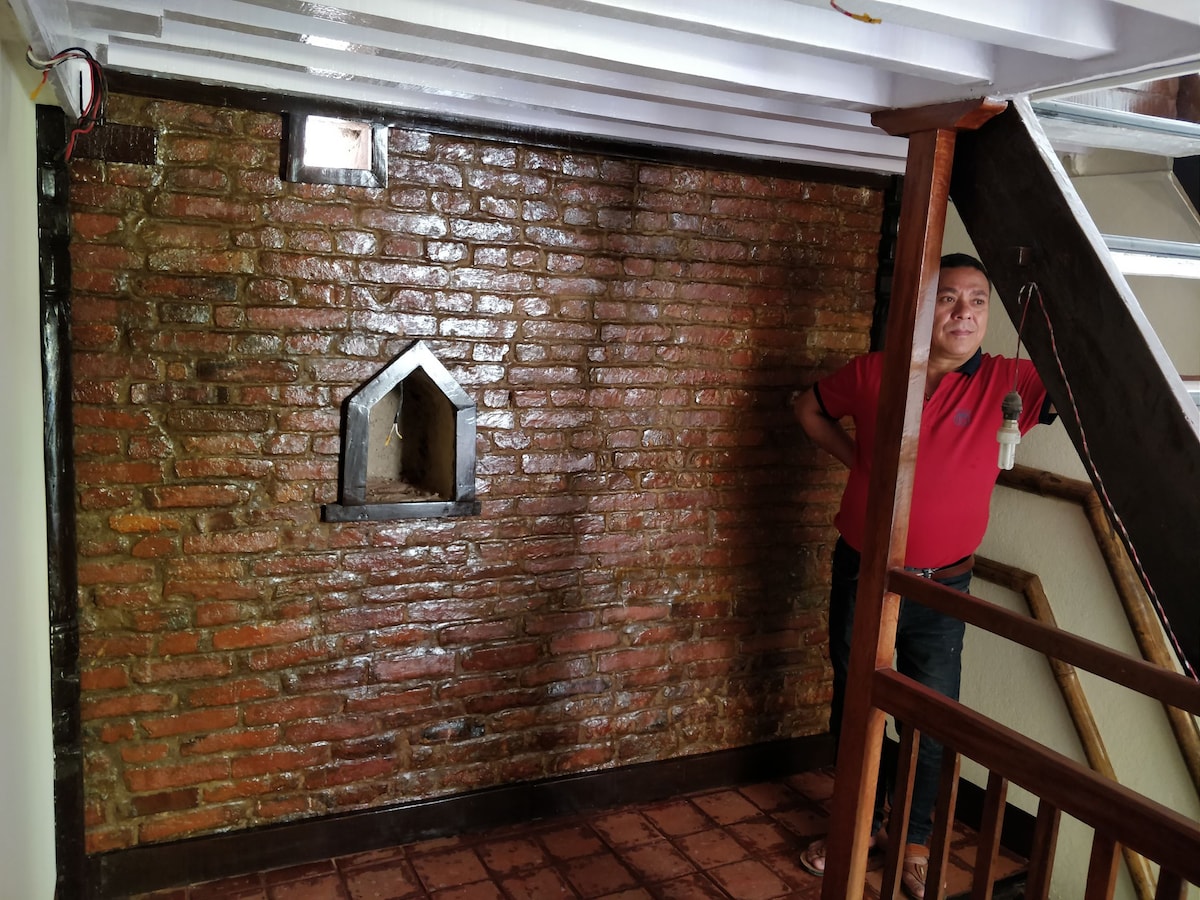 Mani homes (Pancha Buddha room) — photo