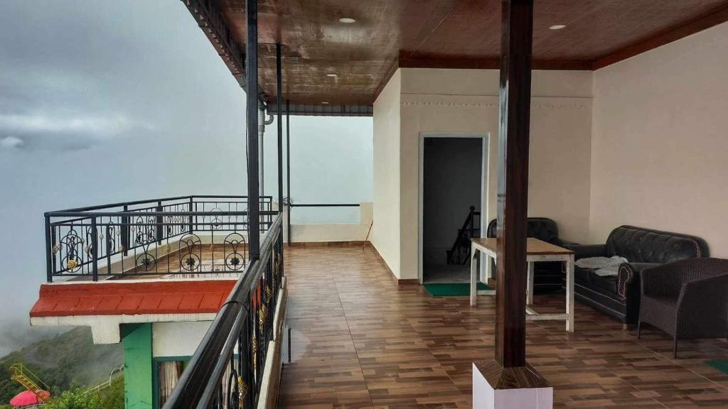 Sunrise & Himalayan View Stay in Sarangkot — photo