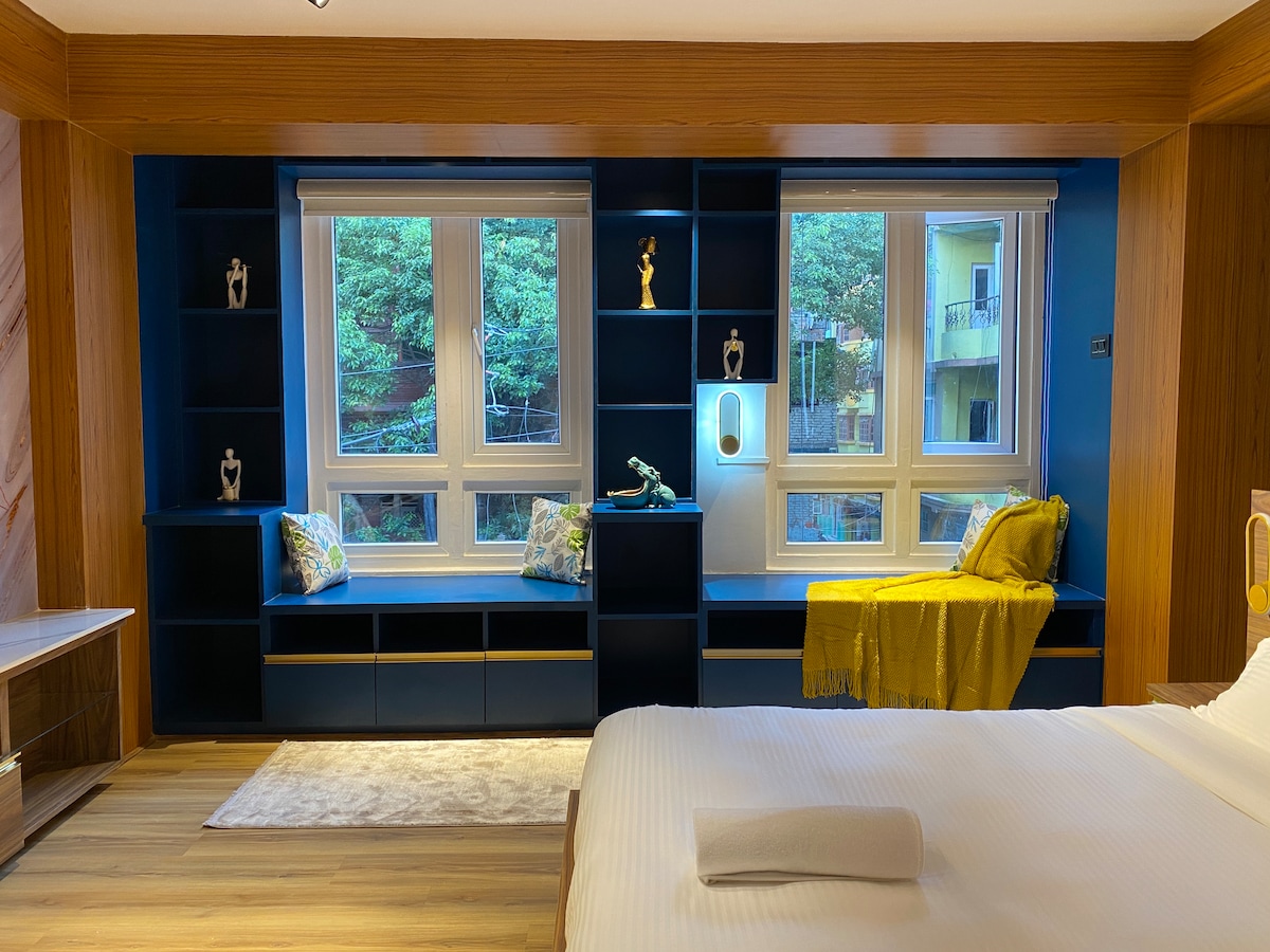 Spacious & modern 750 Sq. Ft studio in Thamel