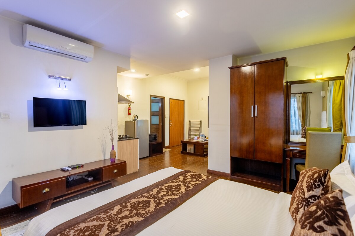 Studio with balcony no bathtub — photo