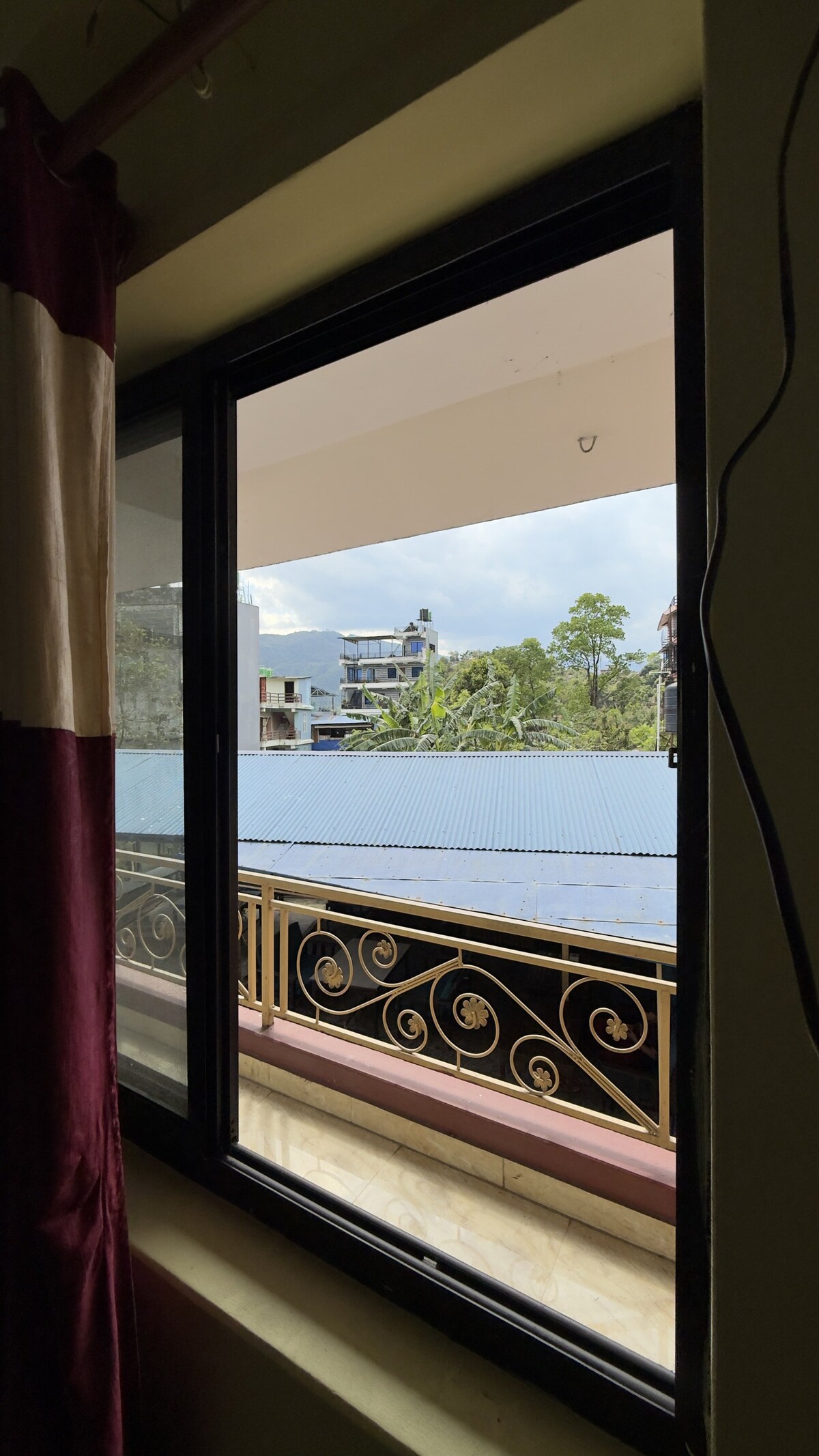 Clean & Spacious Room with bathroom attached — photo