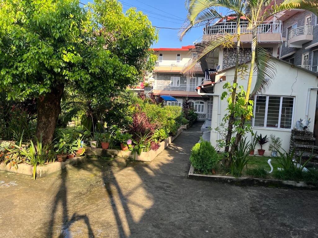 Paradise Garden Studio — photo