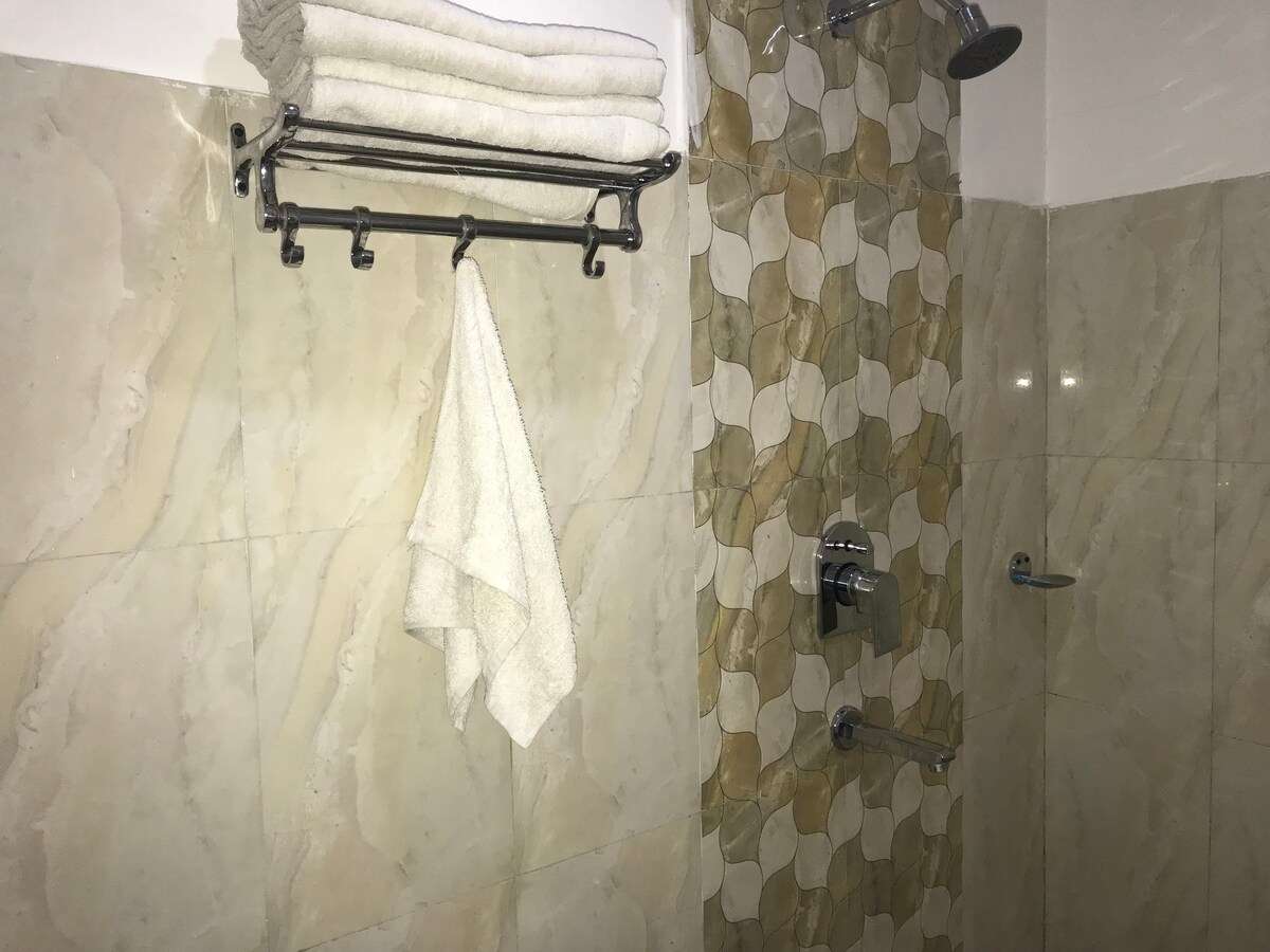 Garden Home — photo