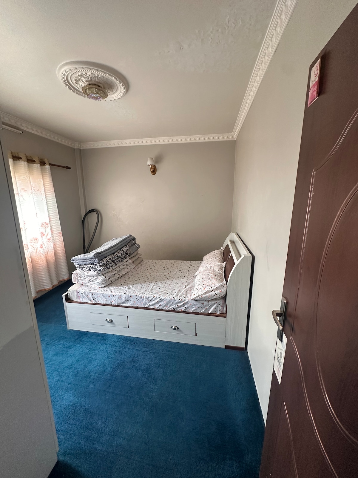 Small 2 bhk appartment near boudha — photo