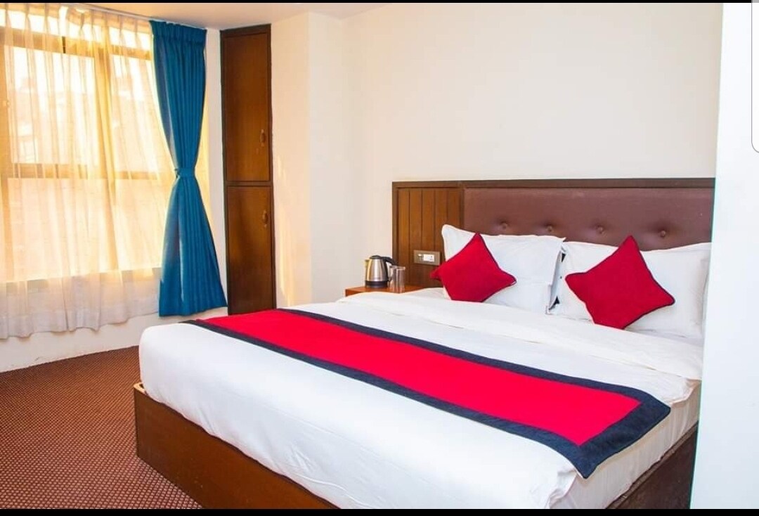 Universal Hotel — photo