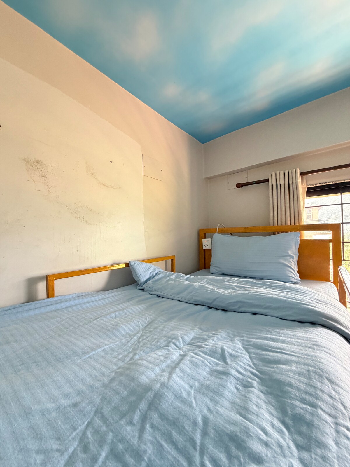 Triple Sharing Room Near Phewa Lake Pokhara — photo