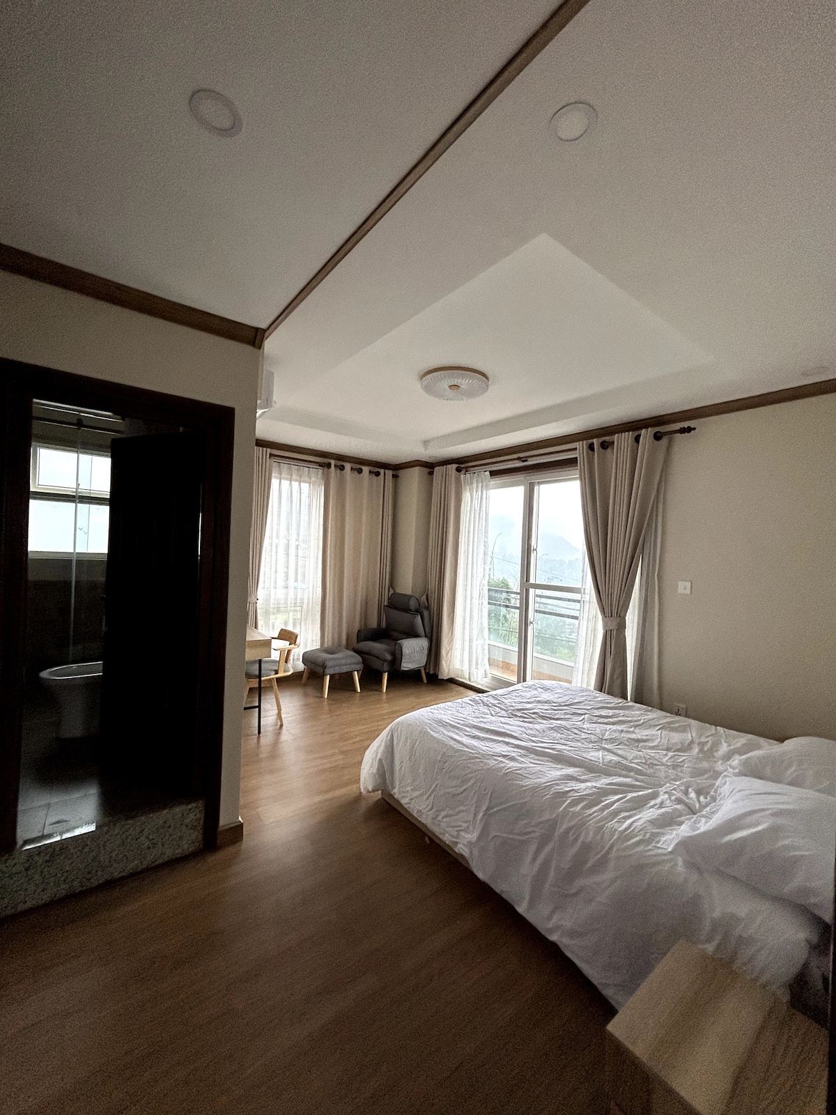 2 BHK Pame Lakeview Apartment