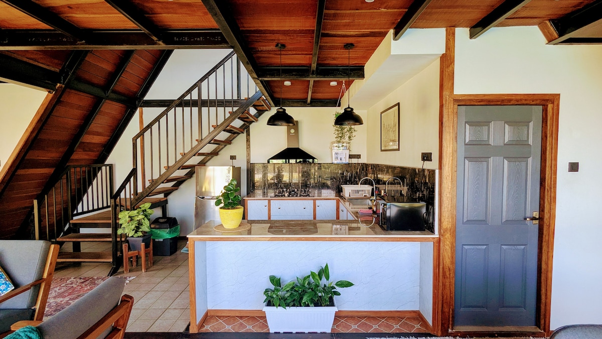 Mountain Aframe, Infinity Pool, 15 mins fr Pokhara — photo