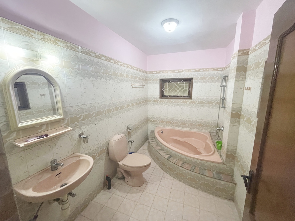 Cozy 1 bedroom near Airport and Pashupati — photo