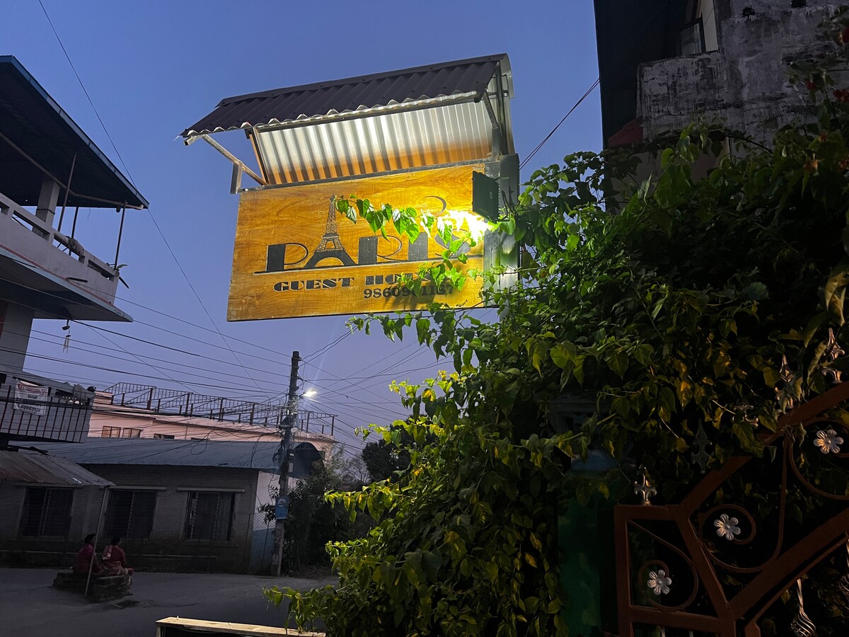 Queen size bed with A/C,garden — photo