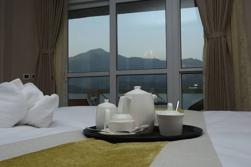 Nice food fun server