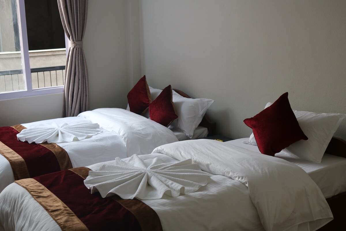 Triple Bedroom — photo