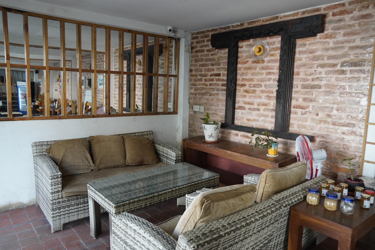 Pomelo Tree Room — photo